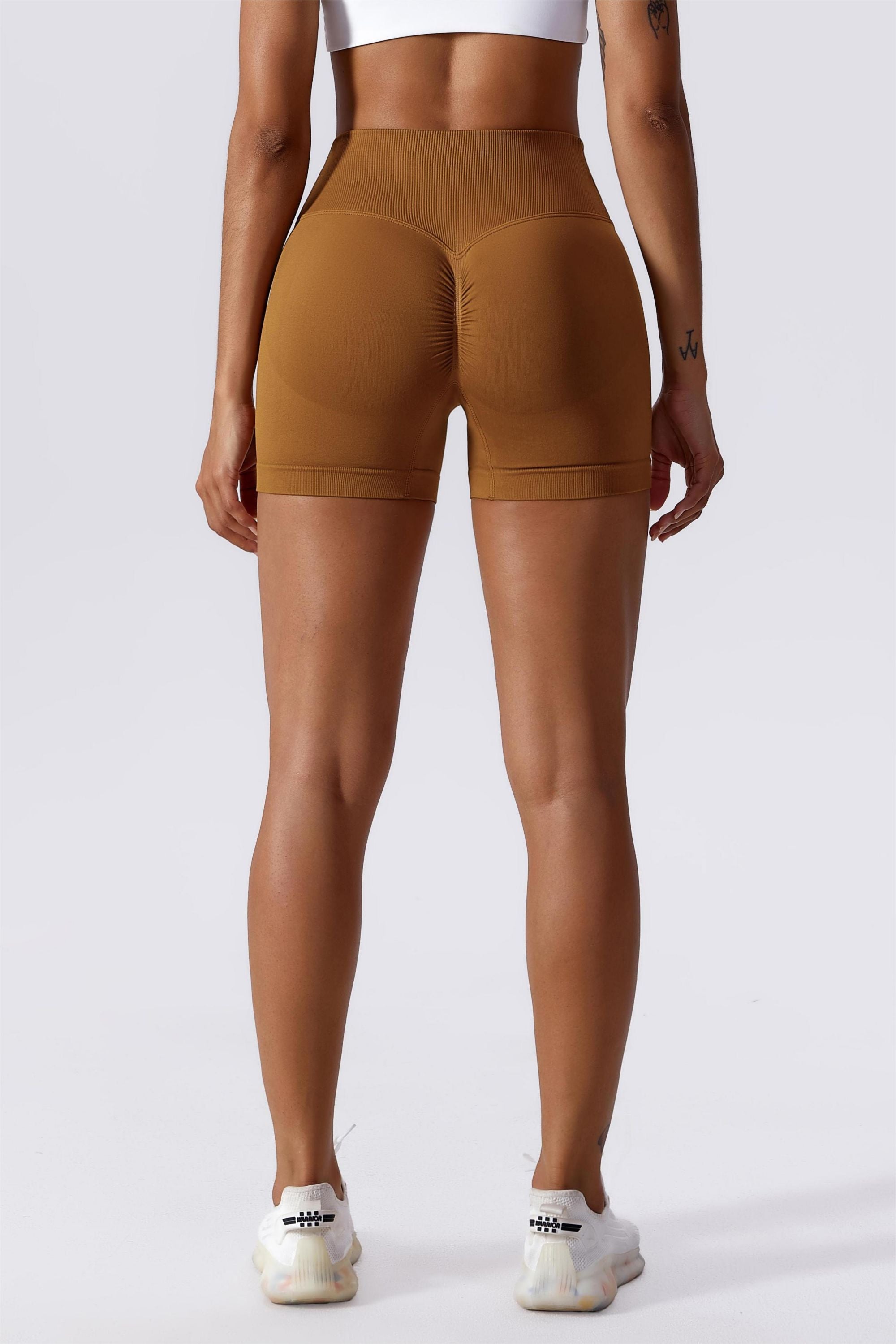 V-Cut Seamless Scrunch Butt Mini Shorts For Women – Zioccie