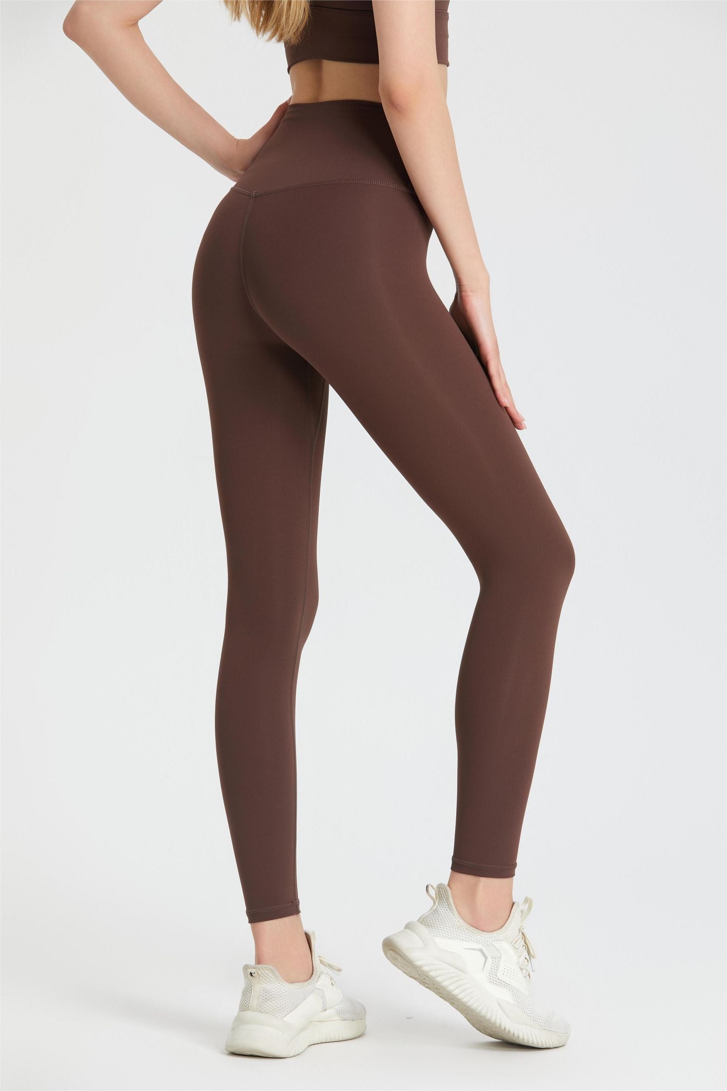 https://zioccie.com/cdn/shop/products/no-front-seam-high-rise-leggings-for-women_2.jpg?v=1677074241