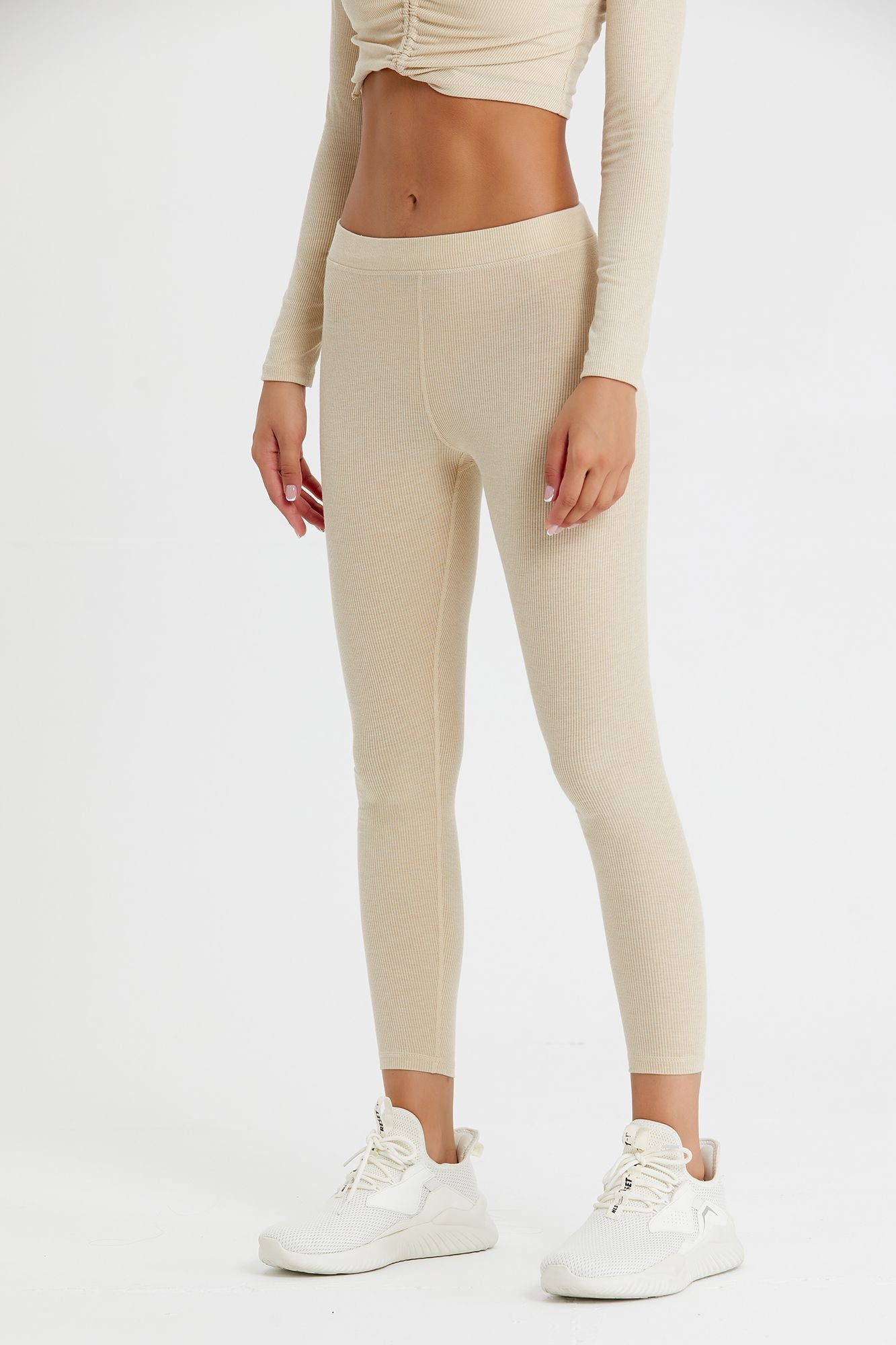 Ribbed Mid-Waist Workout Leggings