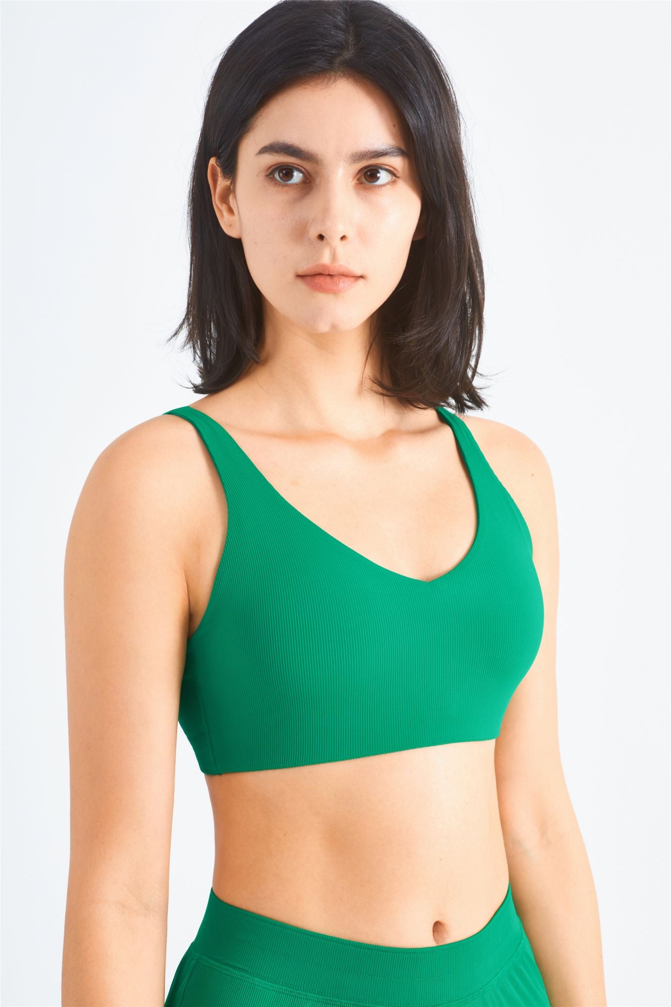 https://zioccie.com/cdn/shop/products/ribbed-y-back-sports-bra-and-wide-leg-yoga-pants-women-activewear-set_9.jpg?v=1672232960