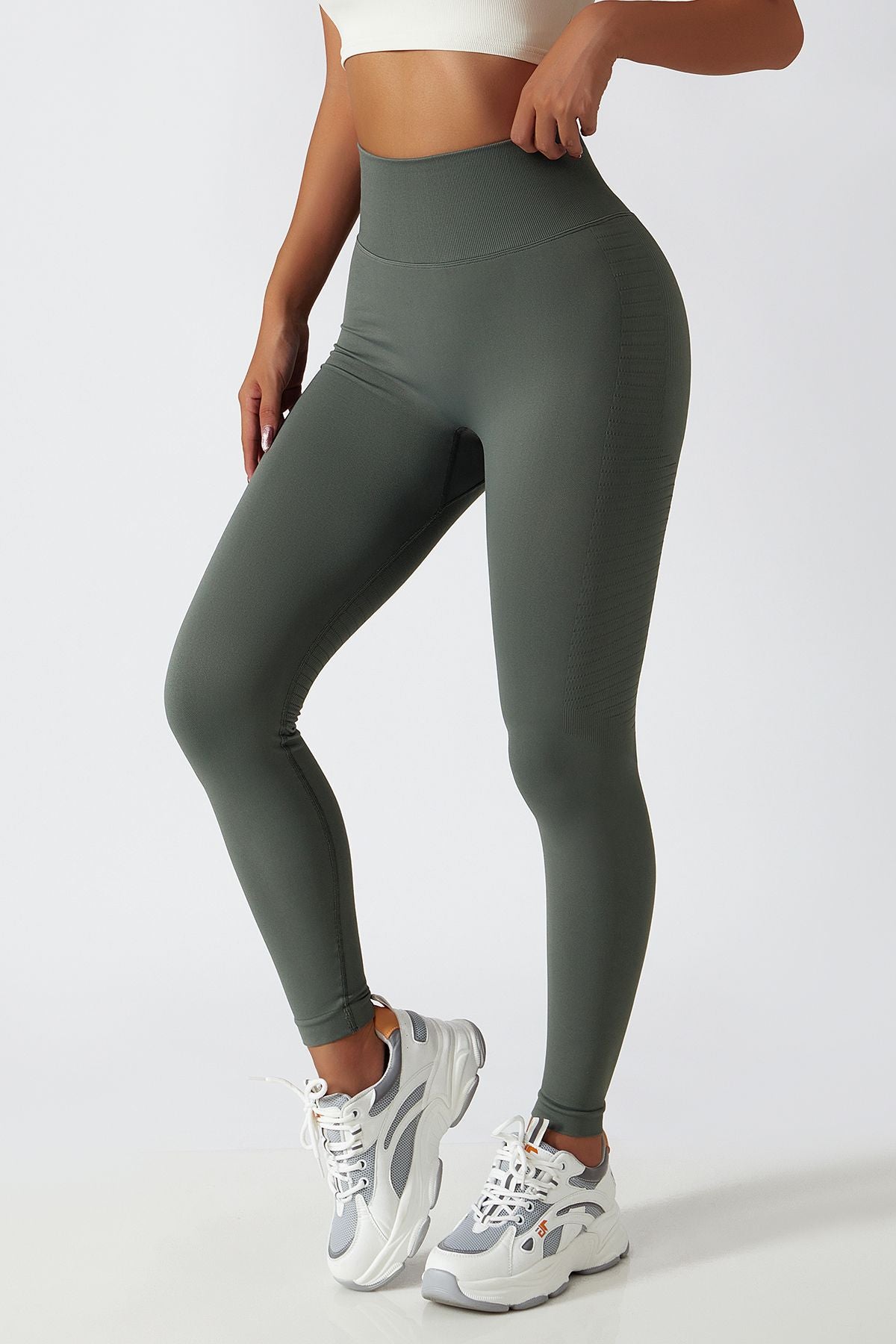 Kami Luckey No Cameltoe No Front Seam Seamless High Waisted Compression  Leggings with Pockets for Women (7/8 Solid Color Workout Tights), Dl064  Piquant Green, 14 : : Fashion